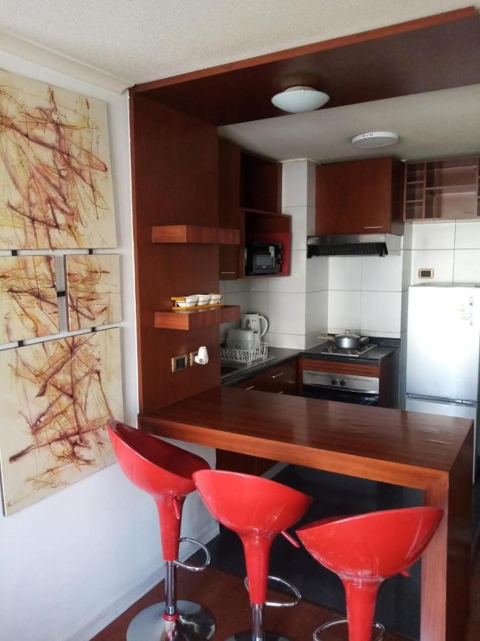Depto 707 Excelente Ubicacion Metro Sta Lucia, Barrio Paris Londres Centro Santiago Διαμέρισμα Εξωτερικό φωτογραφία